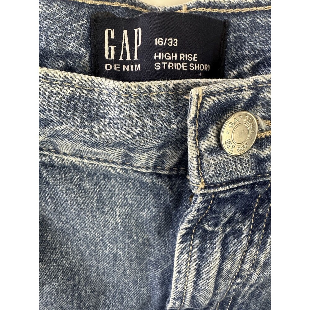 NWT GAP High Rise Destructed Stride Shorts Blue Denim Jean Distressed Size 16 33 - Picture 5 of 10